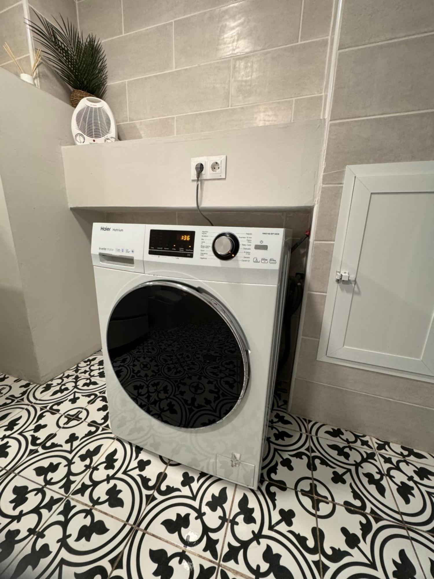 Lejlighed Relax - Private Jacuzzi/spa With 2bedrooms Málaga